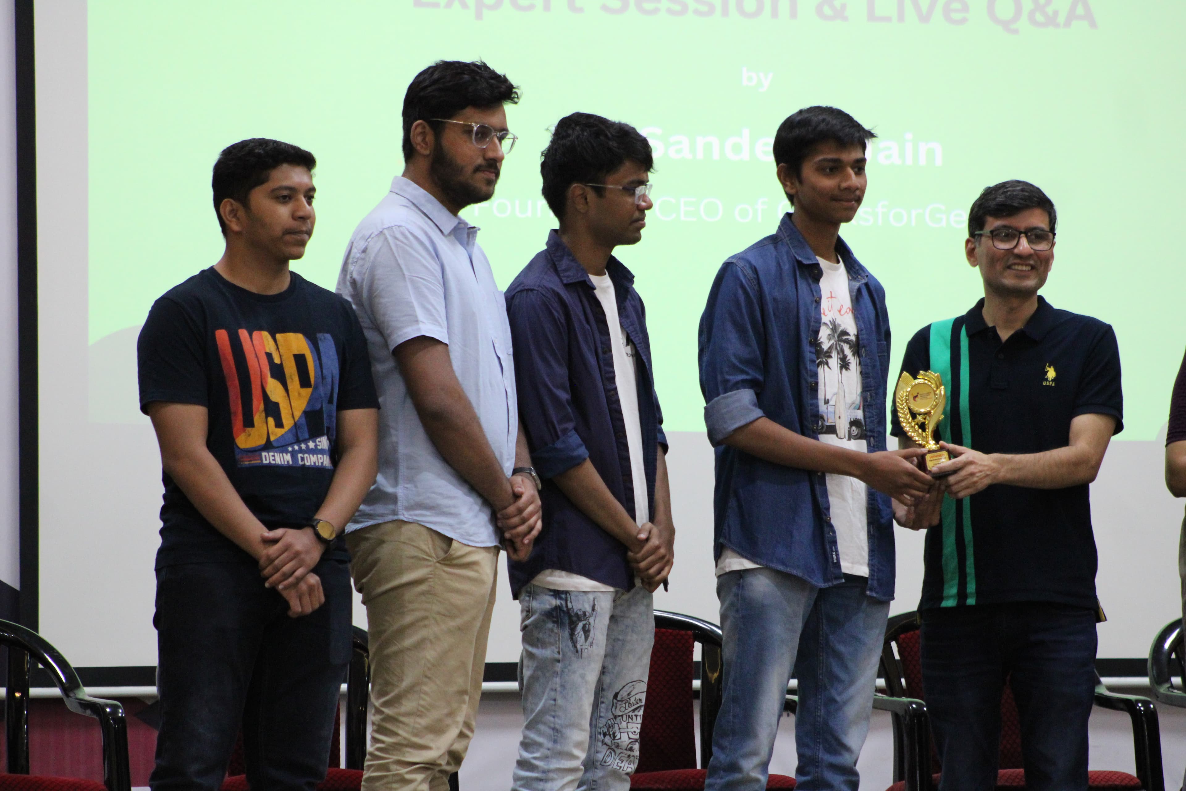 GeeksforGeeks Hackathon - Winner